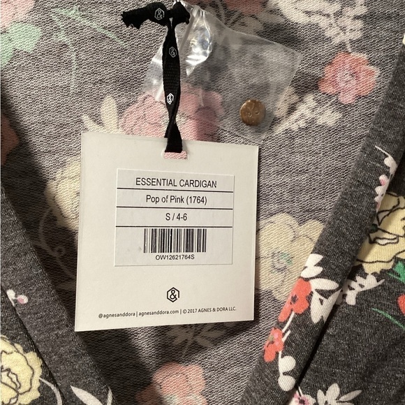 NWT Agnes & Dora Essential Cardigan - Picture 2 of 4